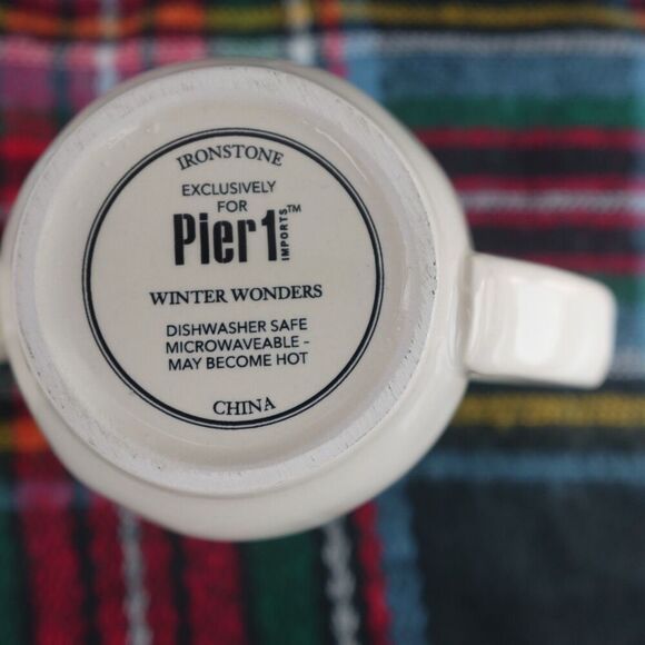 Pier 1 Imports Winters Wonder Holiday Mugs Christmas Tree & Holly - Picture 8 of 8